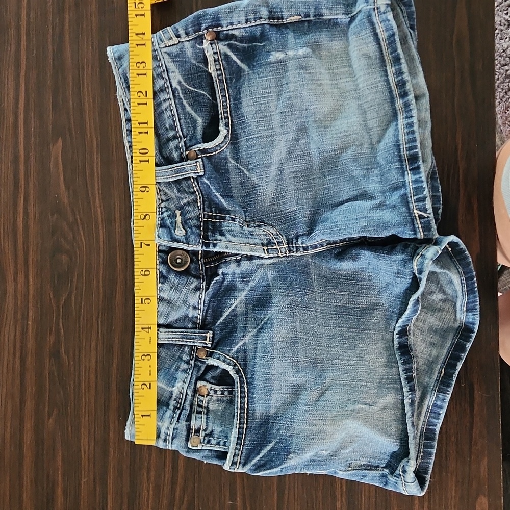 BKE Culture Shorts